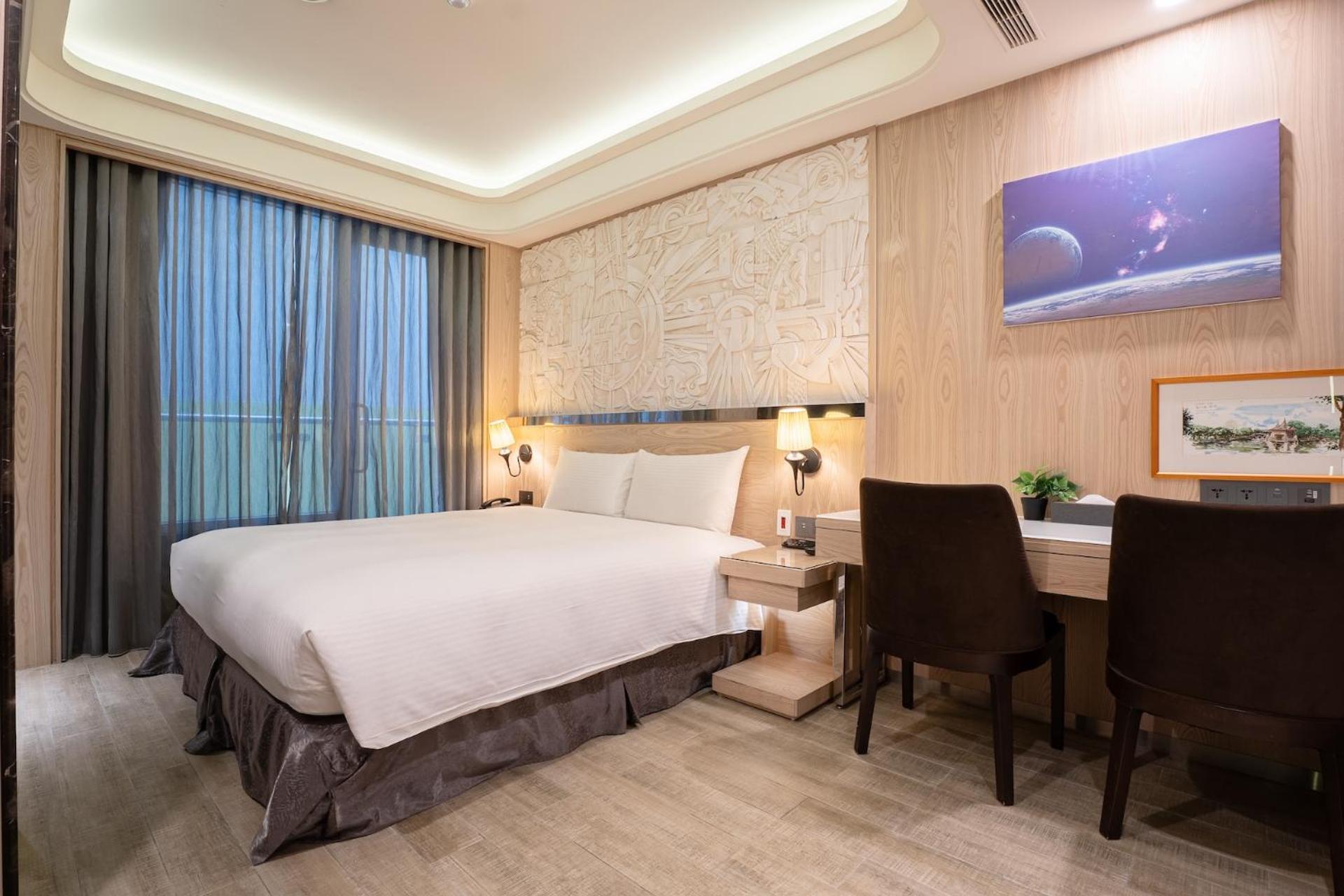 Guide Hotel Taichung Ziyou Exterior foto